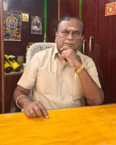 வாஸ்து சாம்ராட்நவமணி சண்முகவேலு